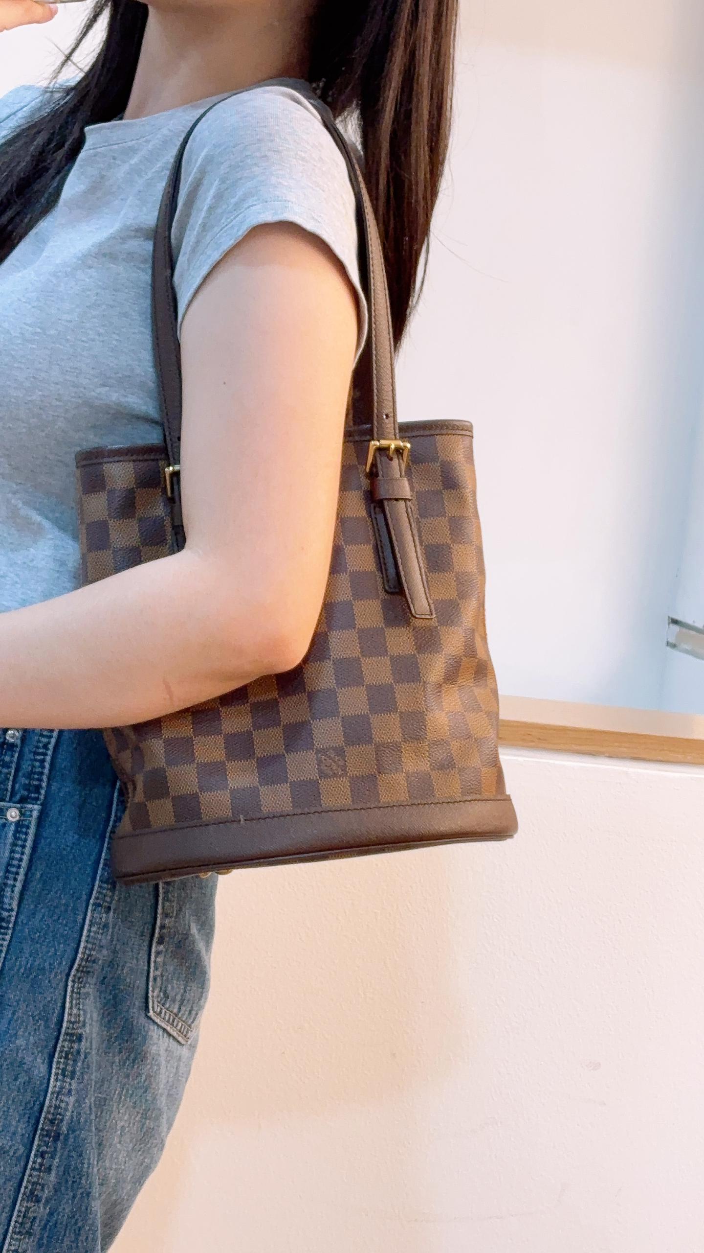 LV Damier Ebene Marais Bucket Bag
