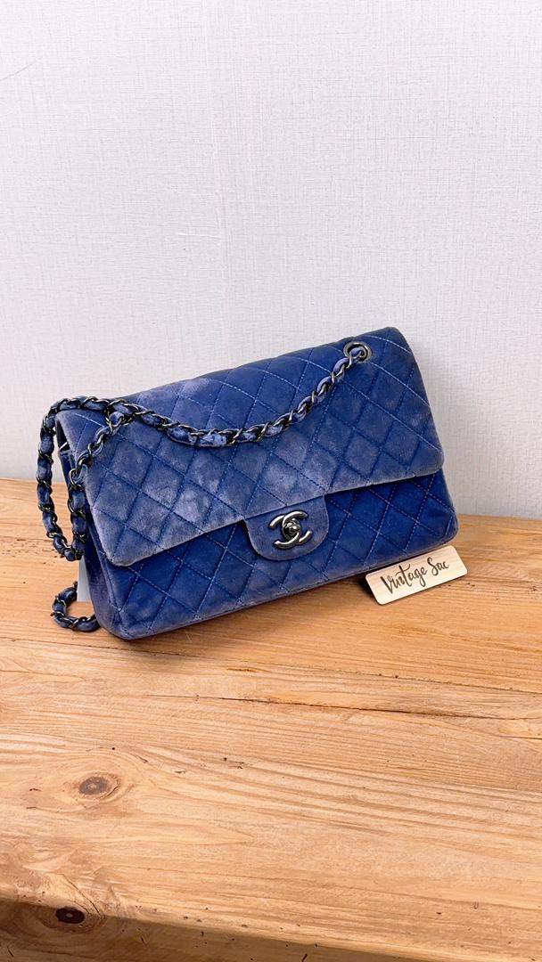 Chanel Blue Velvet Medium CF (BHW)