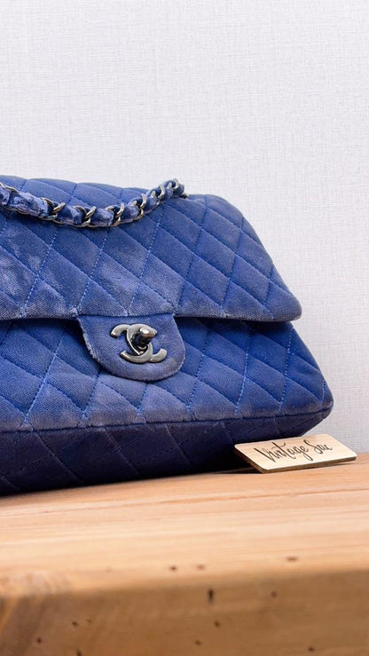 Chanel Blue Velvet Medium CF (BHW)