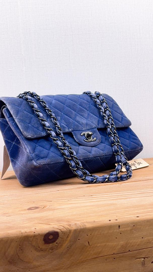 Chanel Blue Velvet Medium CF (BHW)