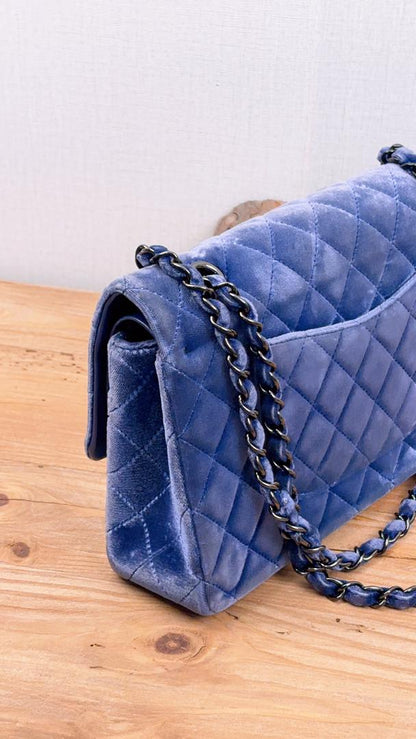 Chanel Blue Velvet Medium CF (BHW)