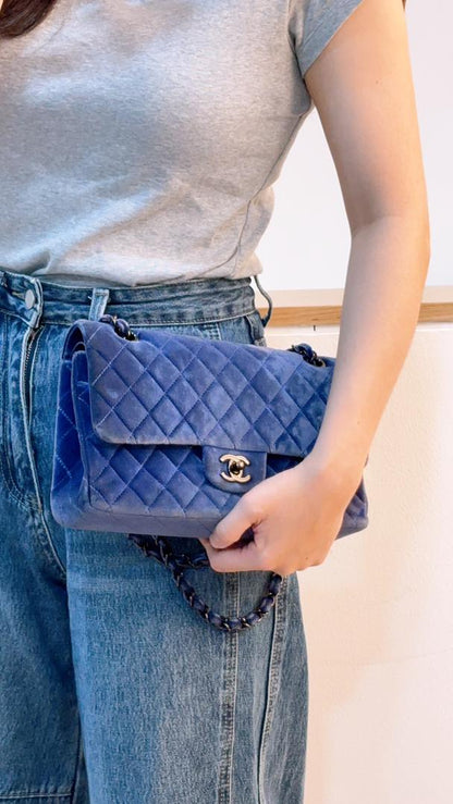 Chanel Blue Velvet Medium CF (BHW)