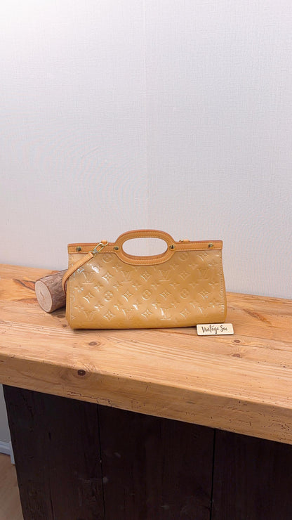 LV Noisette Vernis Roxbury Drive Bag