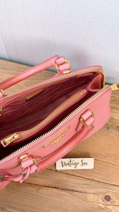 Prada Pink Saffiano Small Promenade Bag