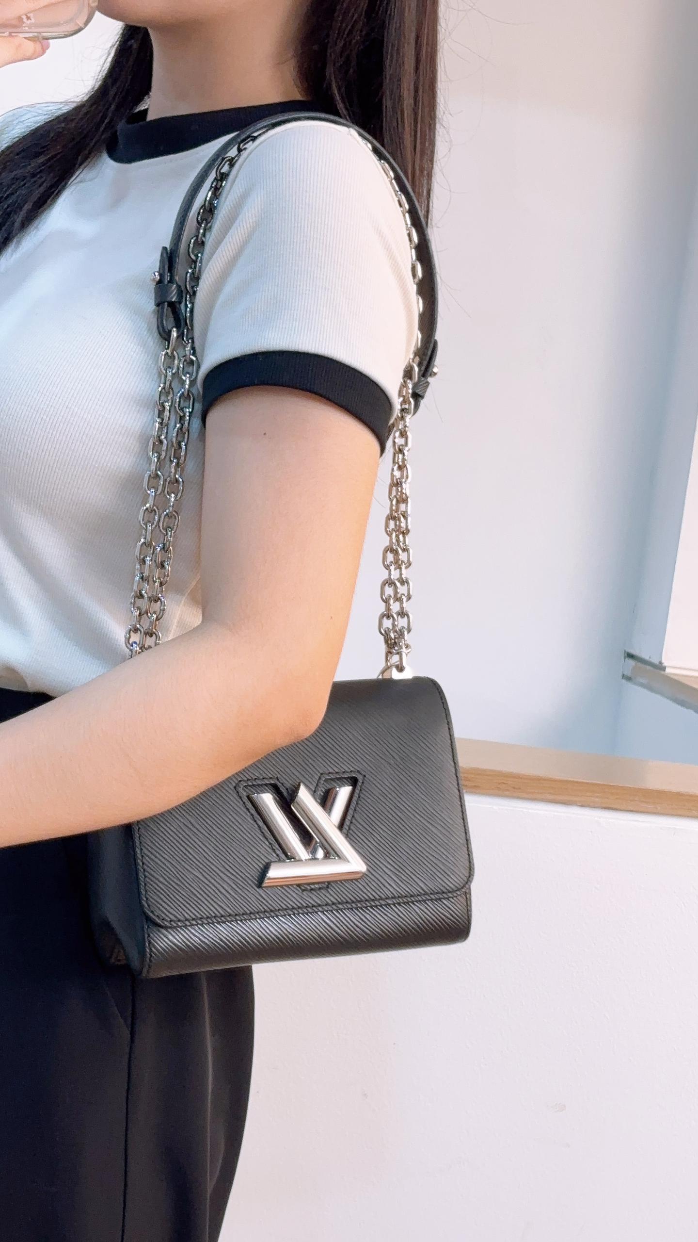 LV Black Epi Twist PM (SHW)