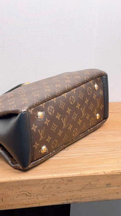 LV Monogram Pallas MM Tote