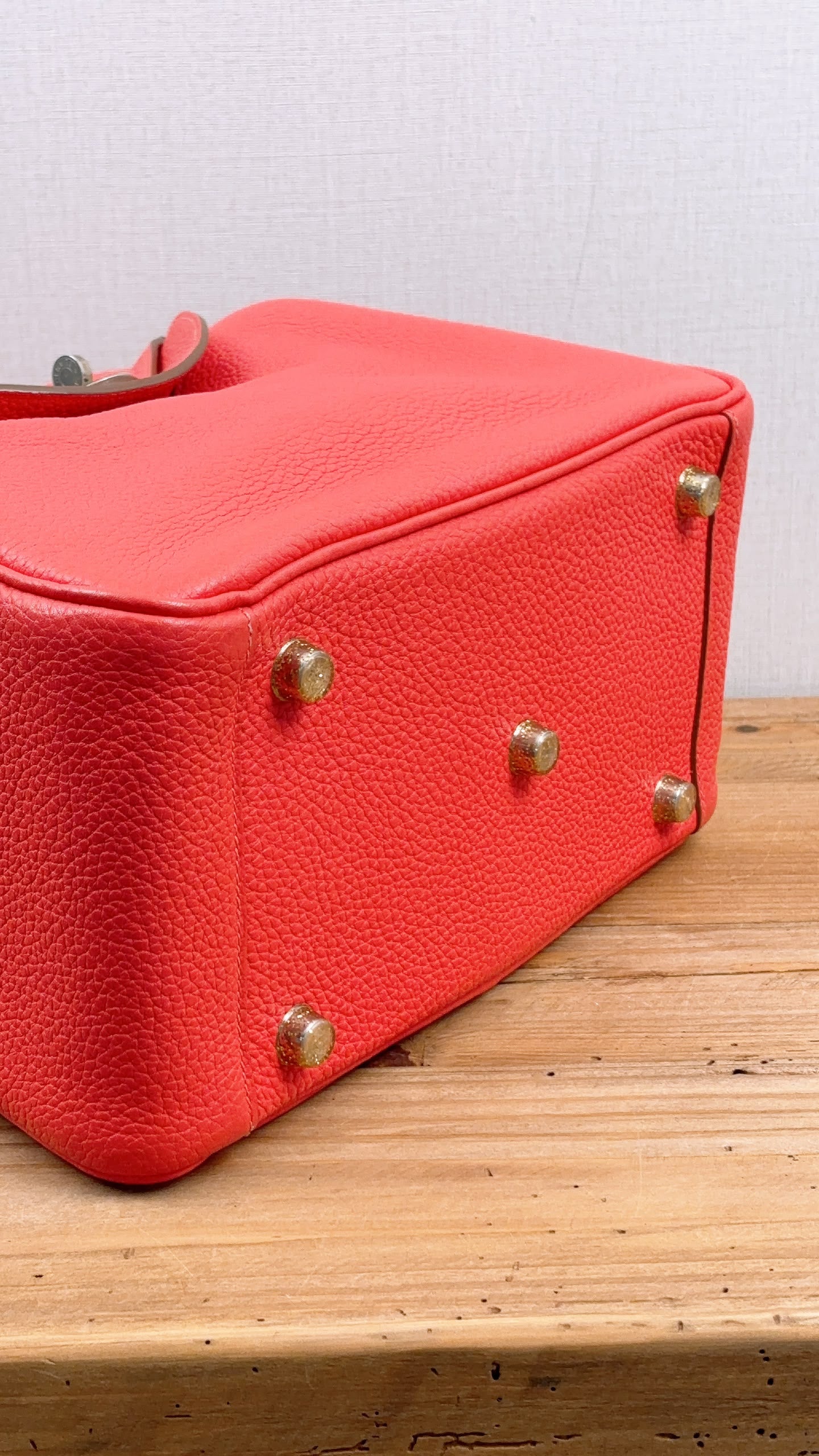 Hermes Rouge de Coeur Lindy 26 (PHW)