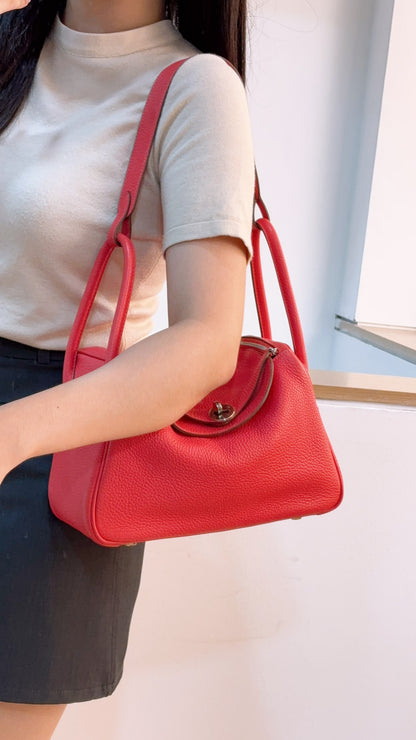 Hermes Rouge de Coeur Lindy 26 (PHW)