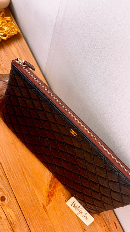 Chanel Black Caviar Large Ocase (GHW)