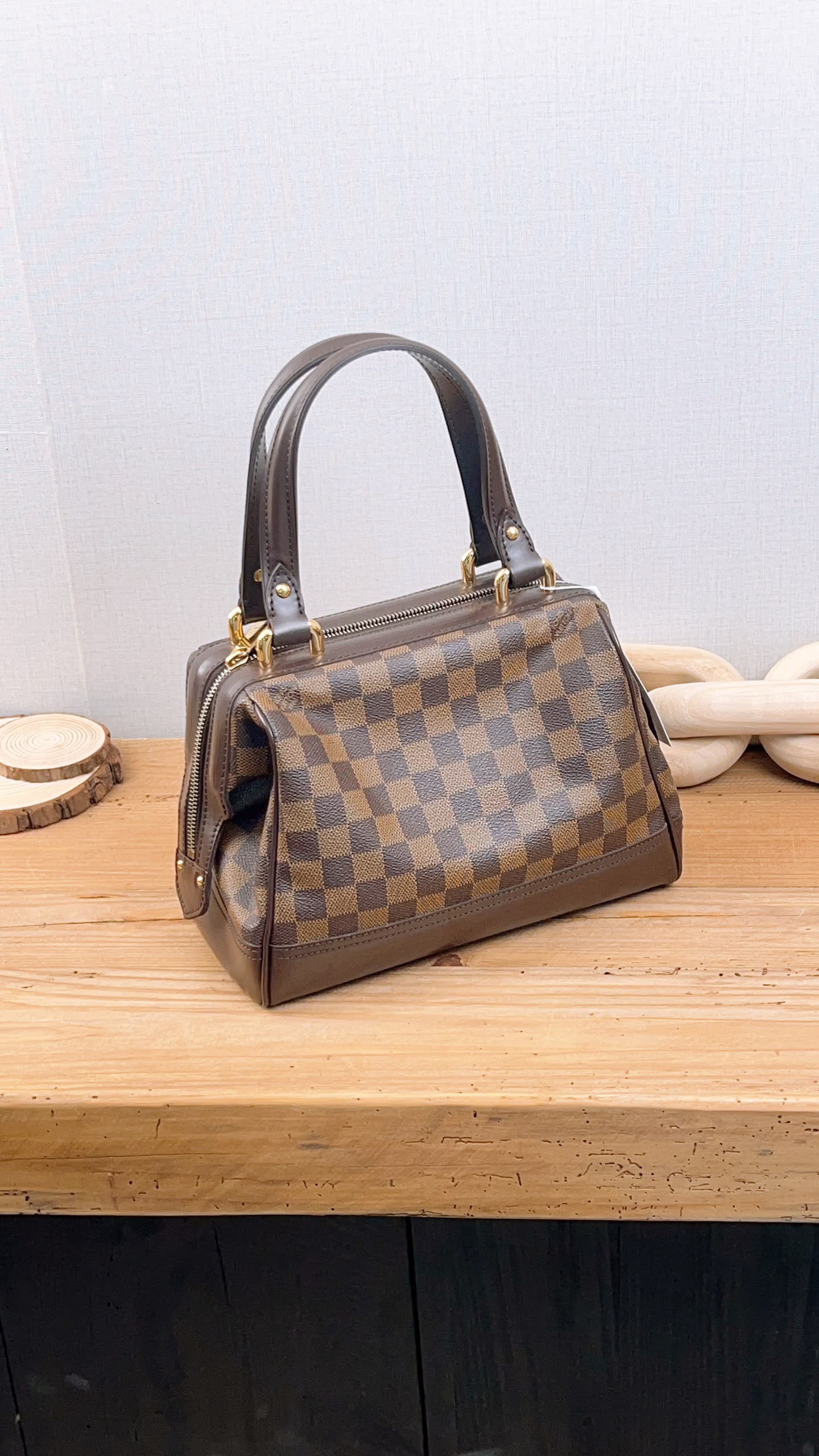 LV Damier Knightbridge Handbag