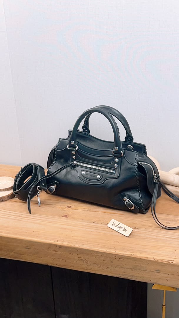 Balenciaga Black Small Neo Classic City