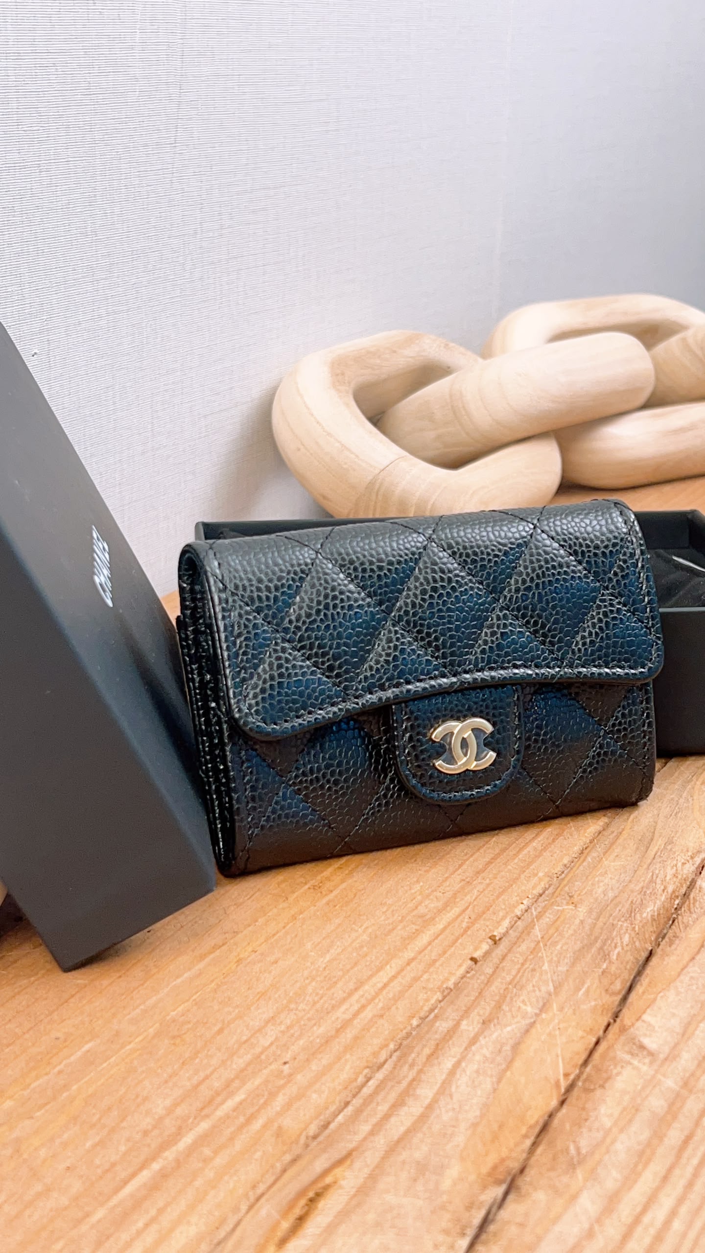 Chanel Black Caviar Classic Flap Card Holder (GHW)