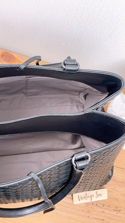 Bottega Veneta Black Intrecciato Milano Tote