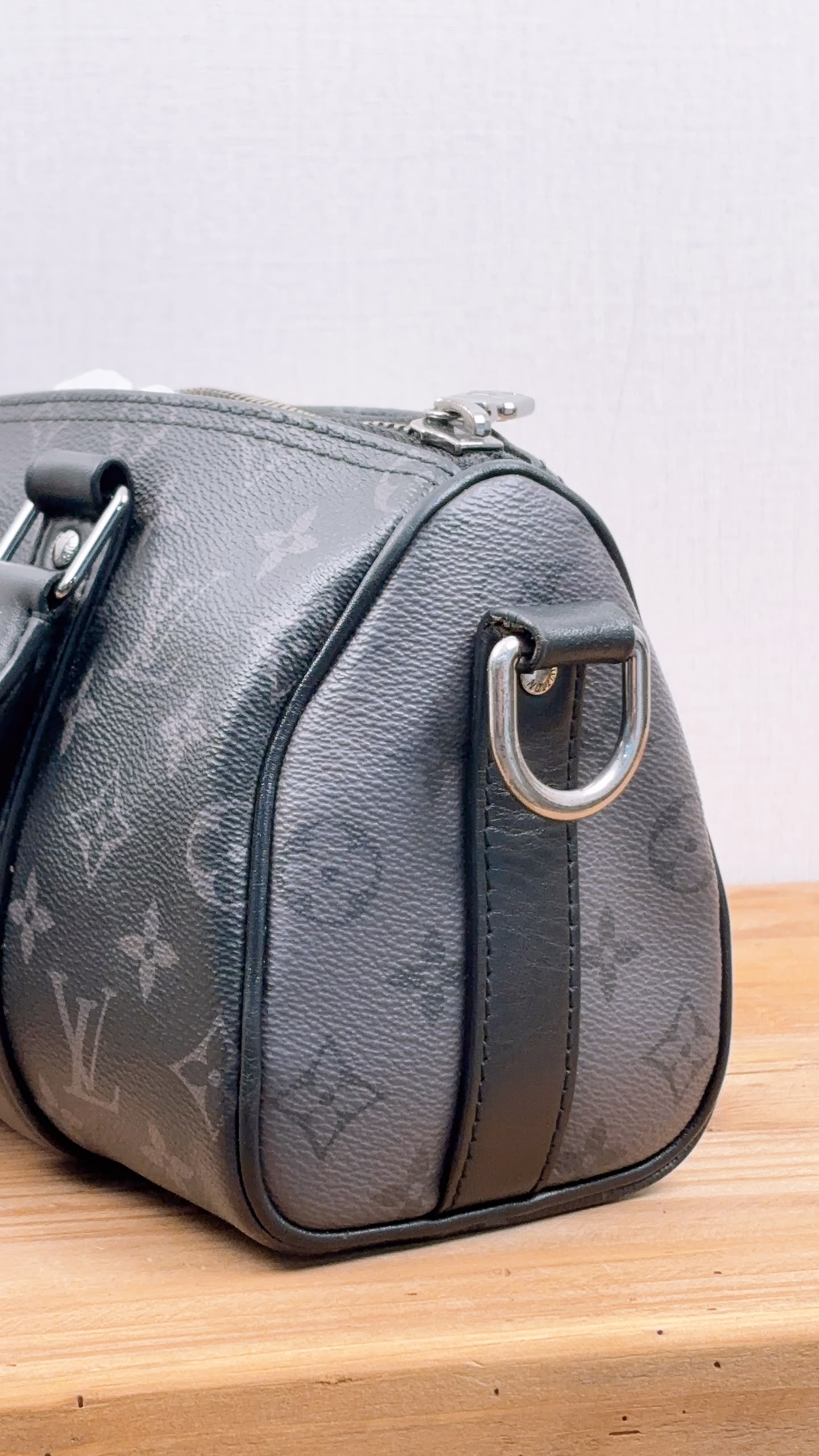 LV Monogram Eclipse Keepall 25