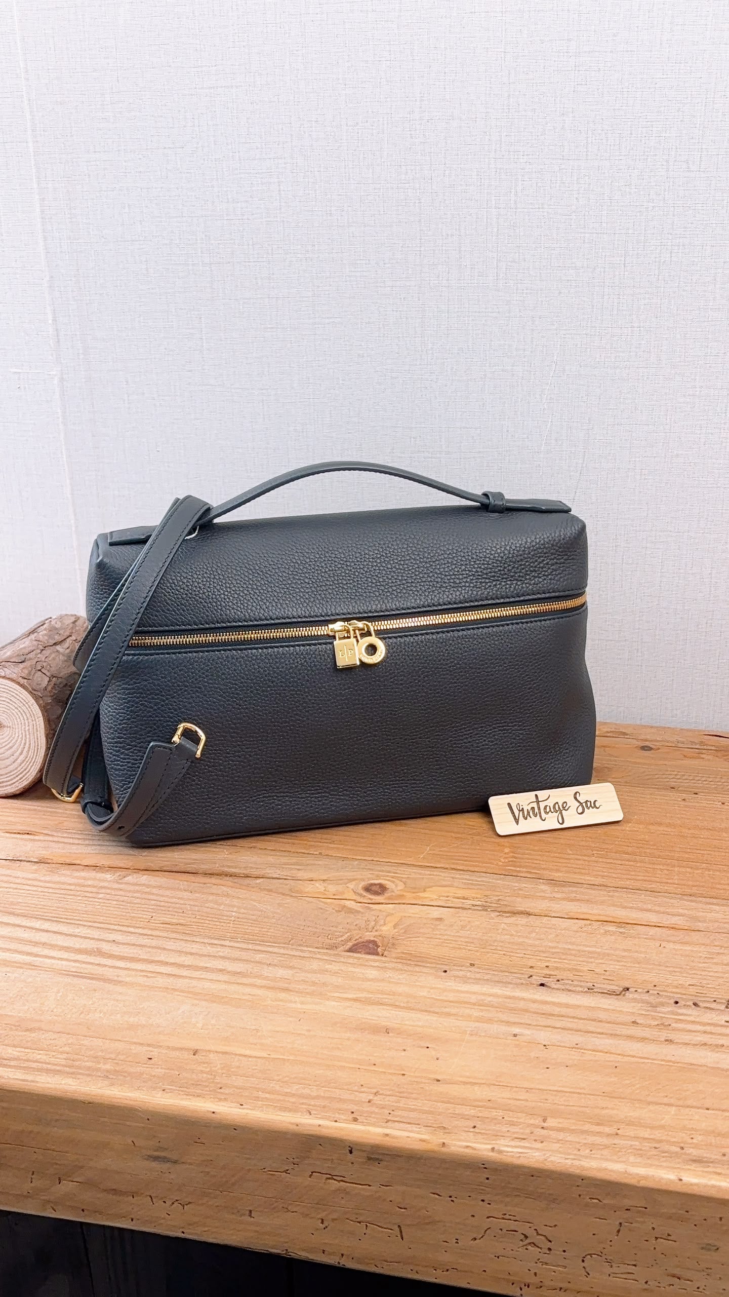 Loro Piana Navy Blue Grained Calfskin Extra Pocket L27 (GHW)