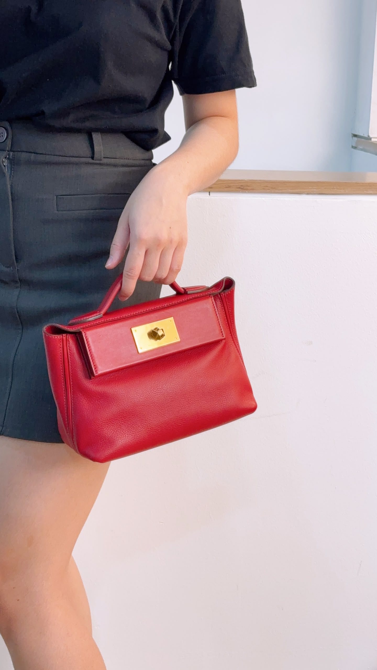 Hermes Rouge Piment Mini 2424 (GHW)