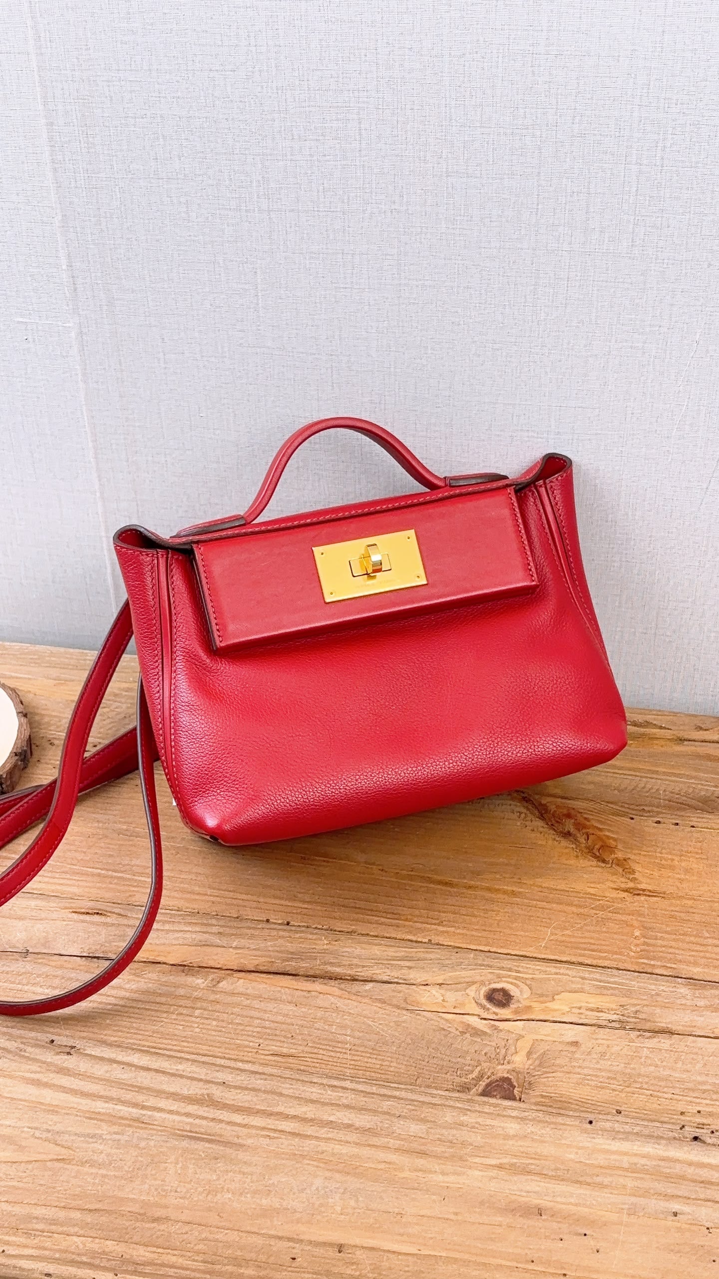Hermes Rouge Piment Mini 2424 (GHW)