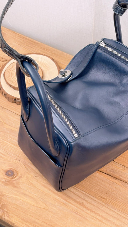Hermes Bleu Nuit x Bleu Marine Lindy 26 (PHW)