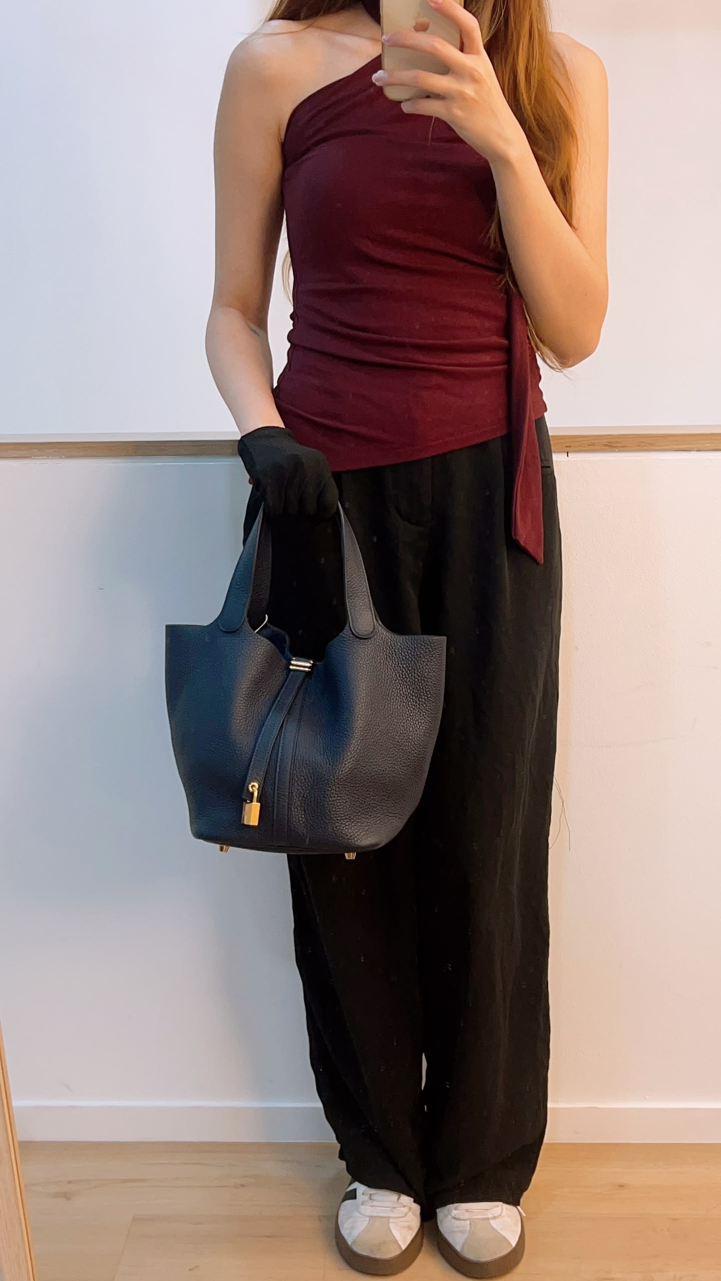 Hermes Bleu Nuit Picotin 22 (GHW)