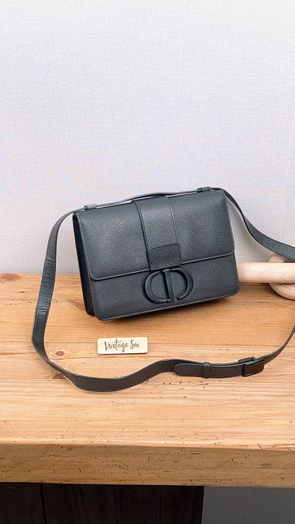 Dior Ultramatte So Black Montaigne 30