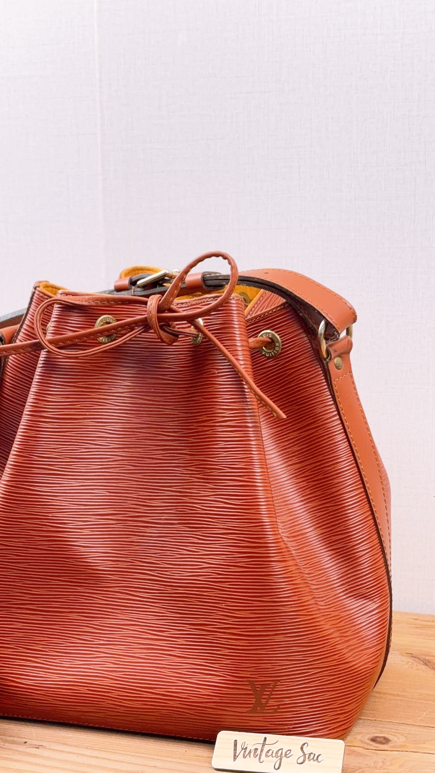 LV Brown Kenyan Fawn Epi Petit Noe