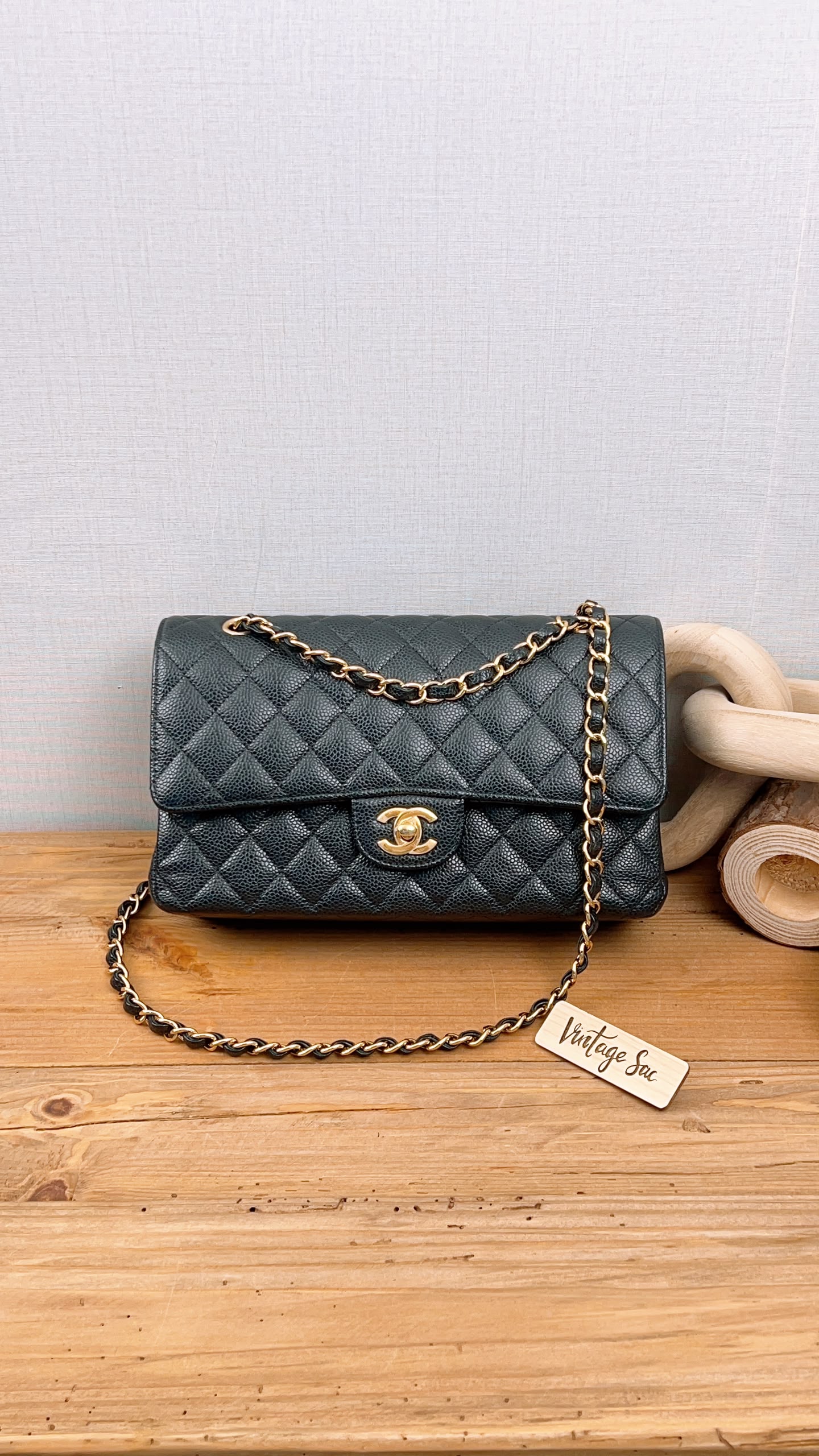 Chanel Black Caviar Medium CF (GHW)