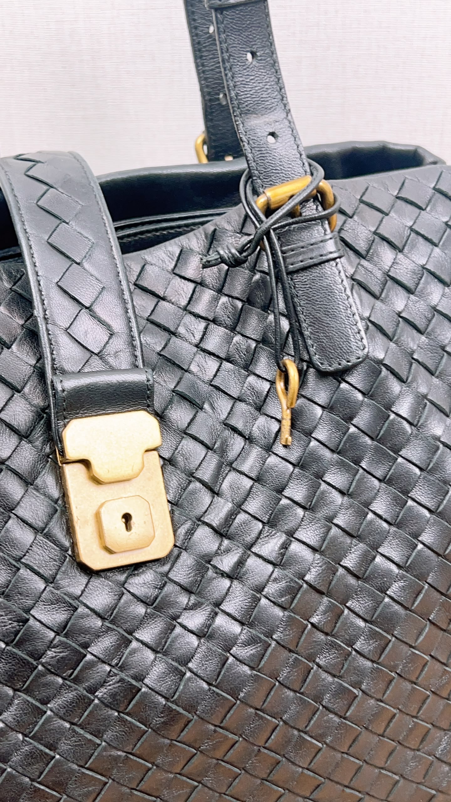 Bottega Veneta Black Medium Roma Nappa Intreciato
