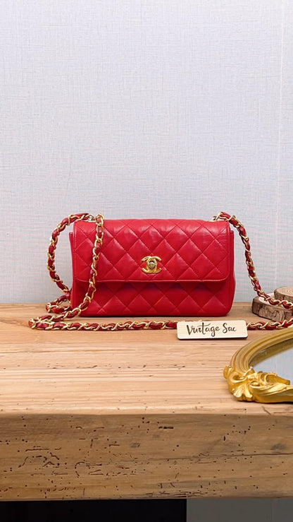 Chanel Red Lambskin Vintage Single Flap (GHW)