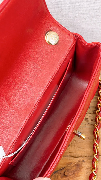 Chanel Red Lambskin Vintage Single Flap (GHW)
