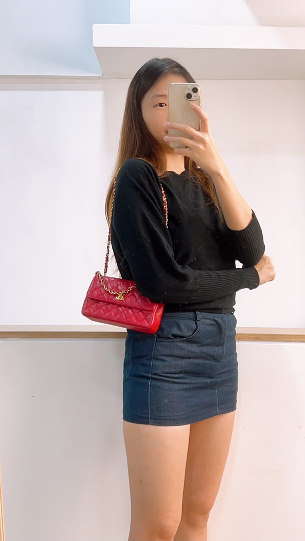 Chanel Red Lambskin Vintage Single Flap (GHW)