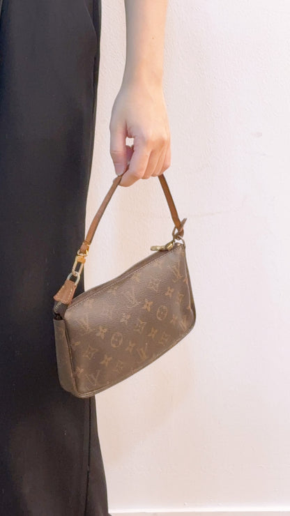 LV Monogram Vintage Pochette