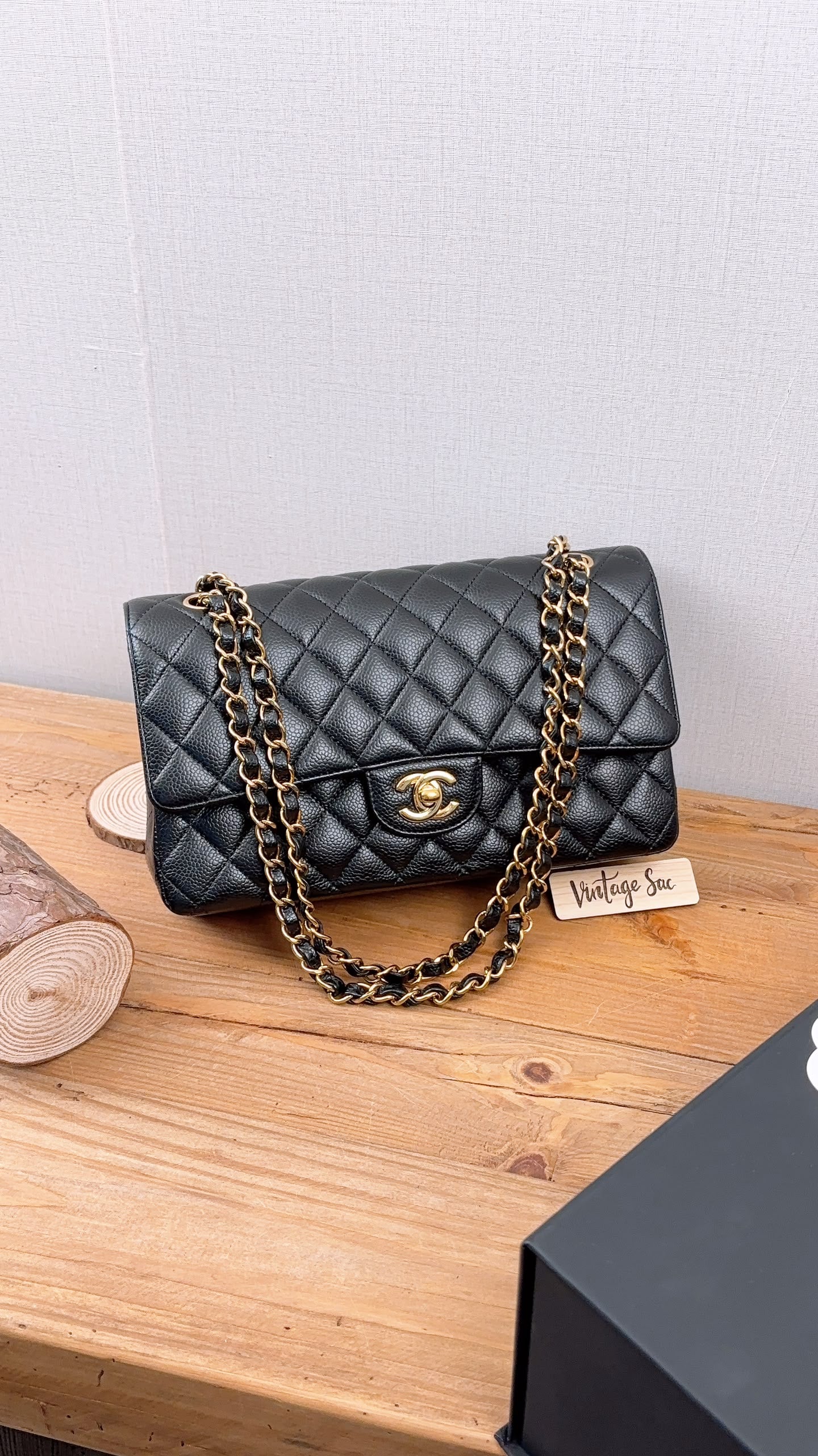 Chanel Black Caviar Medium CF (GHW)