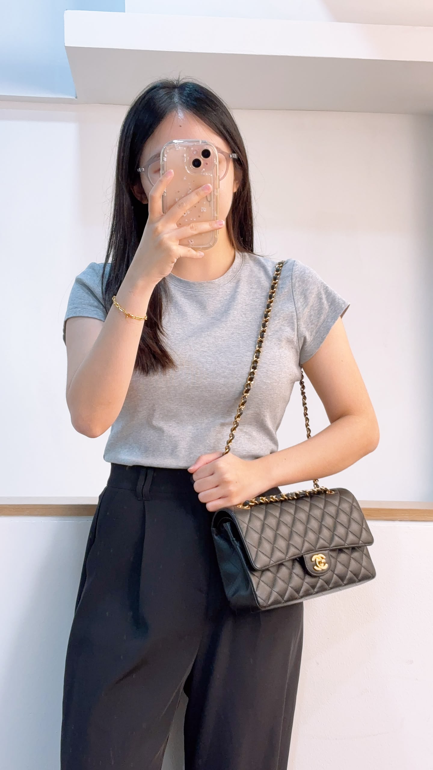 Chanel Black Caviar Medium CF (GHW)