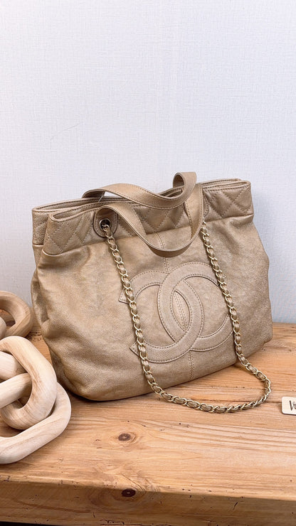 Chanel Metallic Gold Calfskin Large Trianon Tote (GHW)
