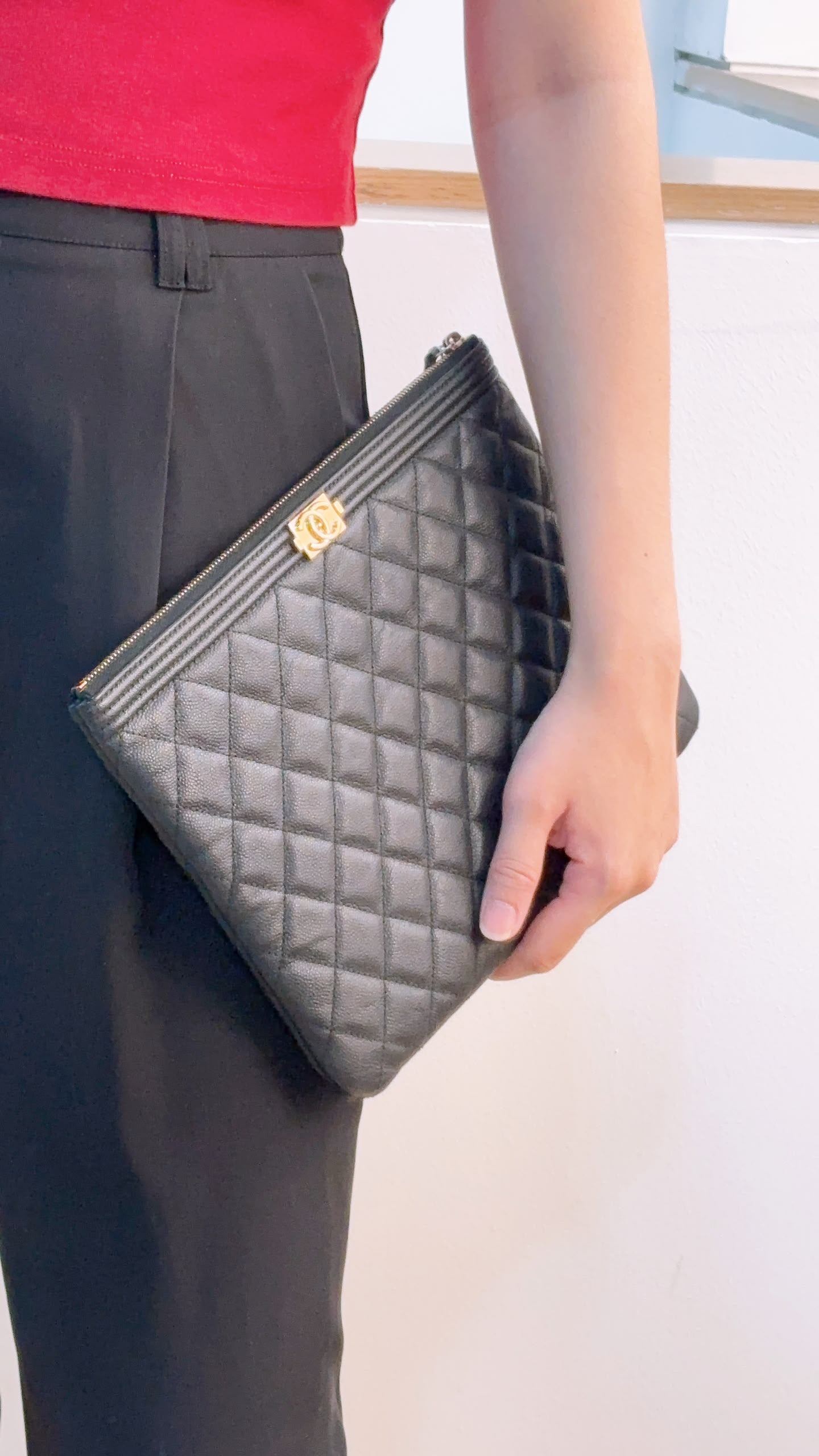 Chanel Black Caviar Medium Boy O’case (GHW)
