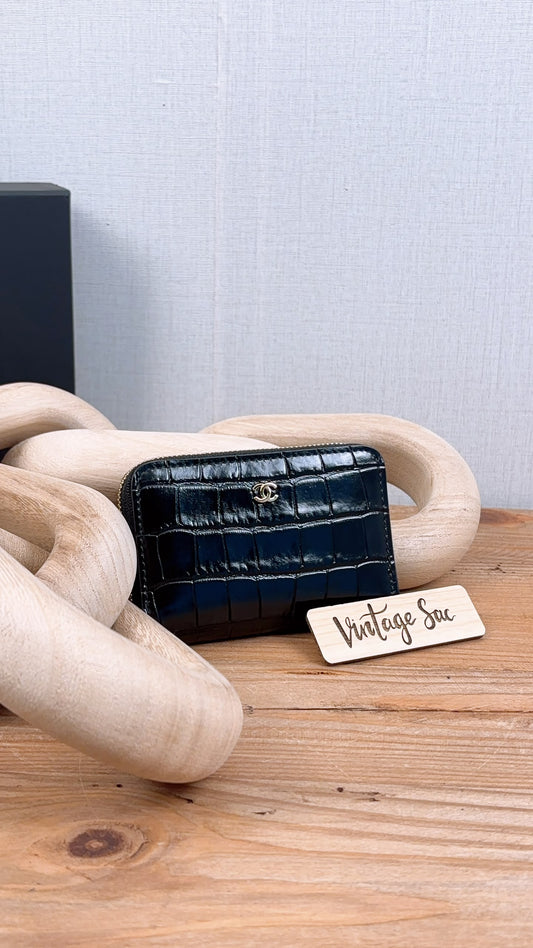 Chanel Black Croc Embossed Classic Zippy Card Holder (LGHW)
