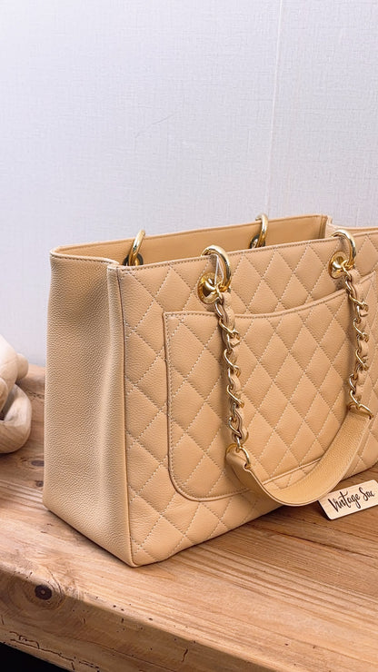Chanel Beige Caviar GST (GHW)