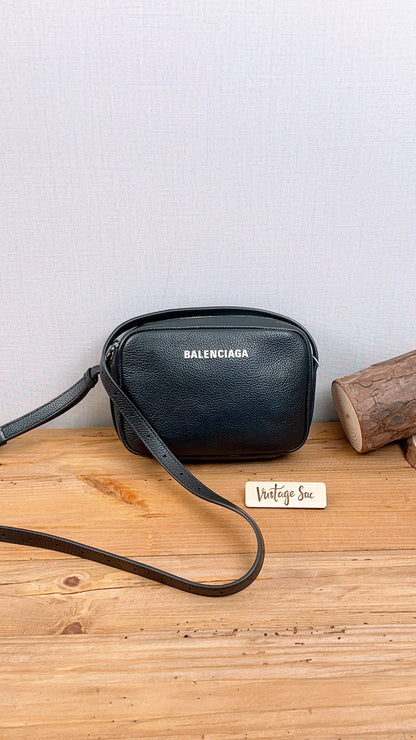 Balenciaga Black Calfskin Everyday Camera Bag