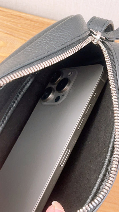 Balenciaga Black Calfskin Everyday Camera Bag