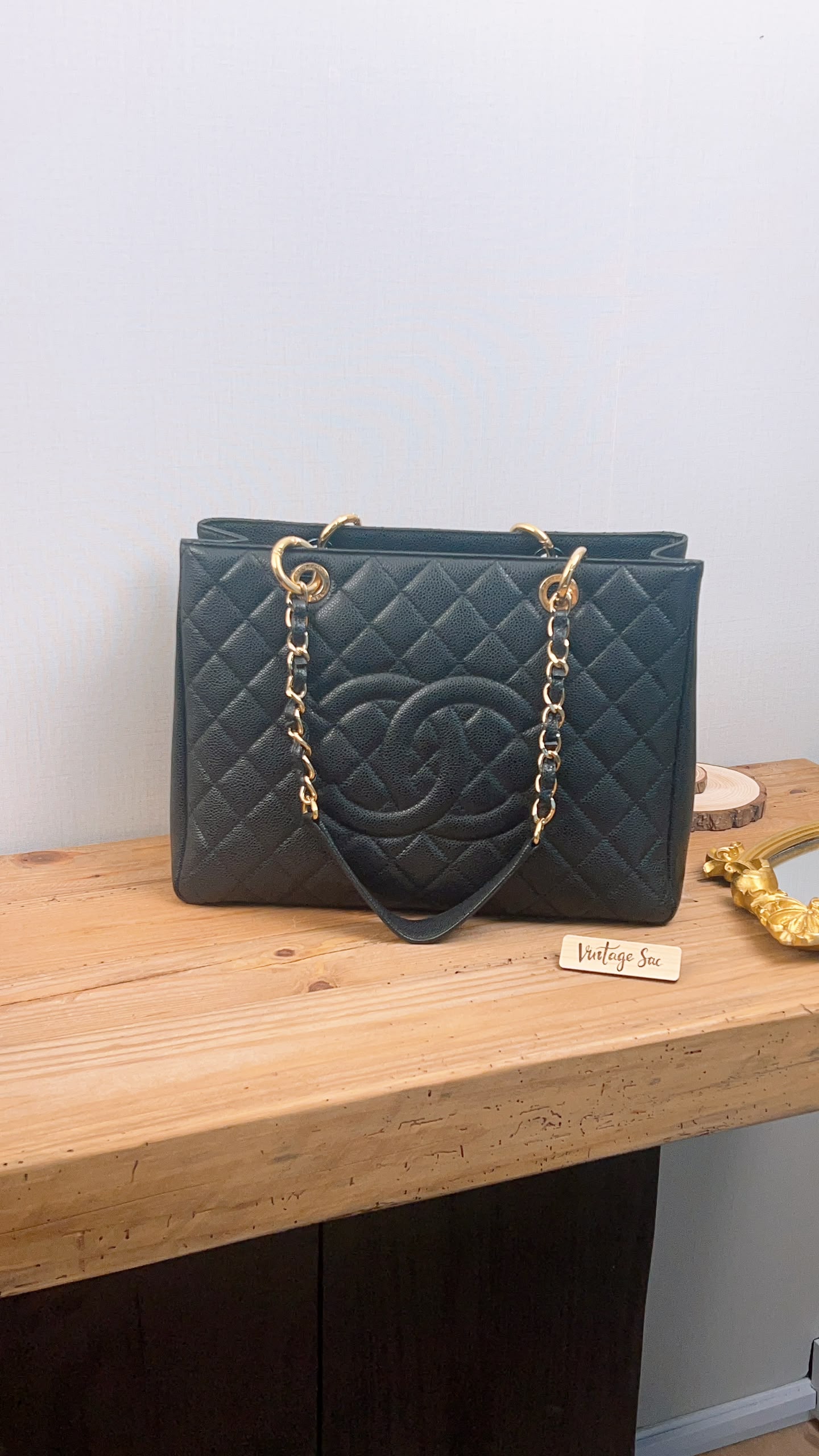 Chanel Black Caviar GST (GHW)