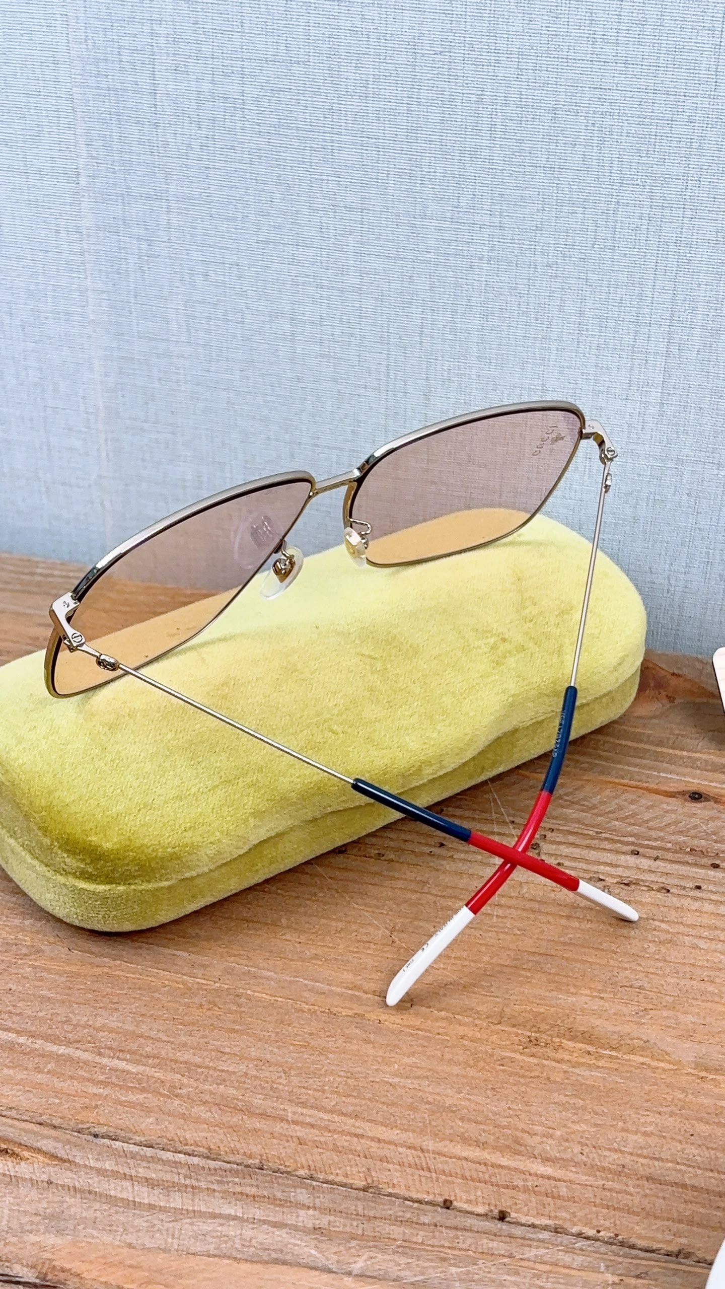 Gucci Pink Rectangular Frame Interlocking G Sunglasses