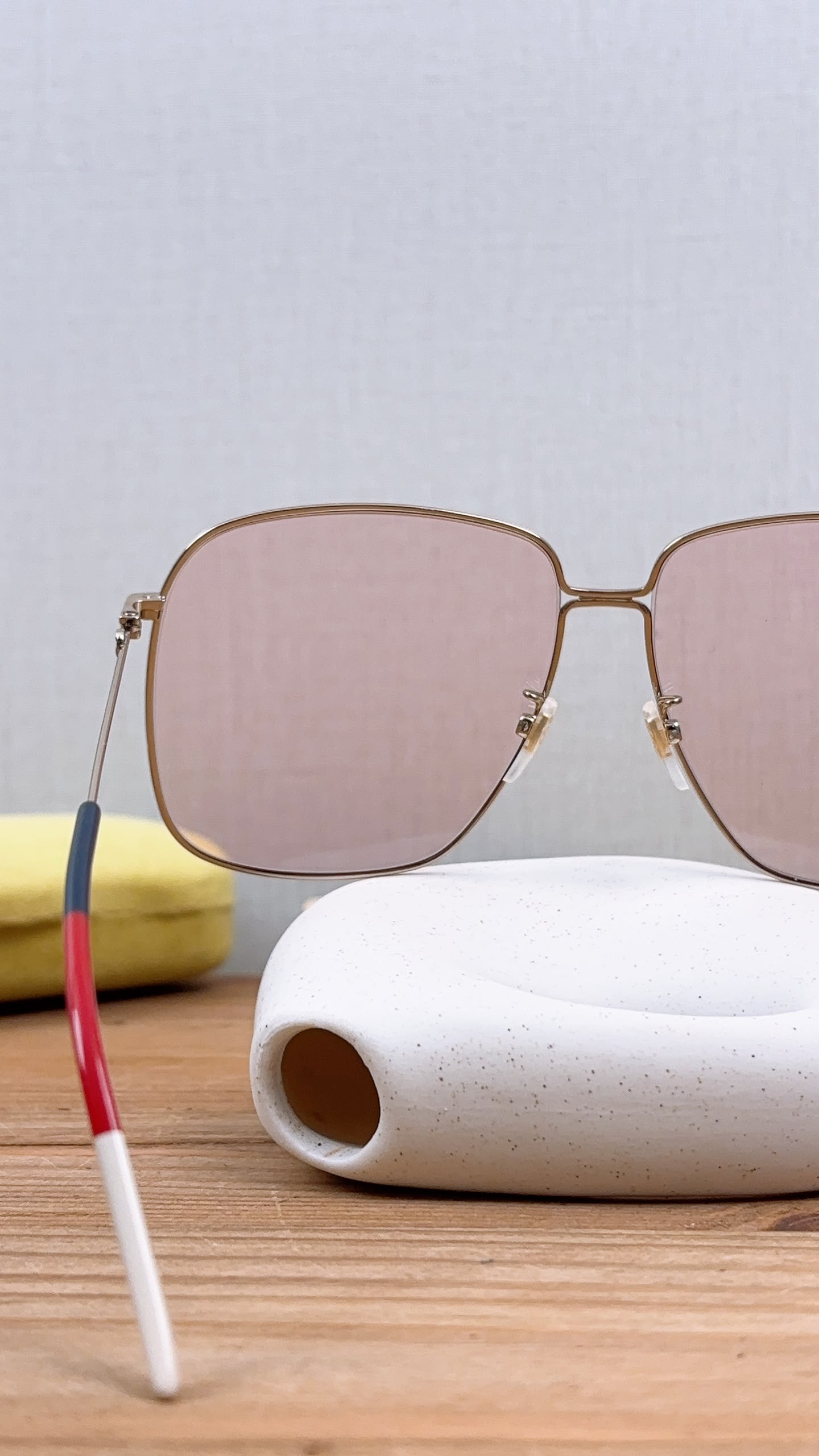 Gucci Pink Rectangular Frame Interlocking G Sunglasses