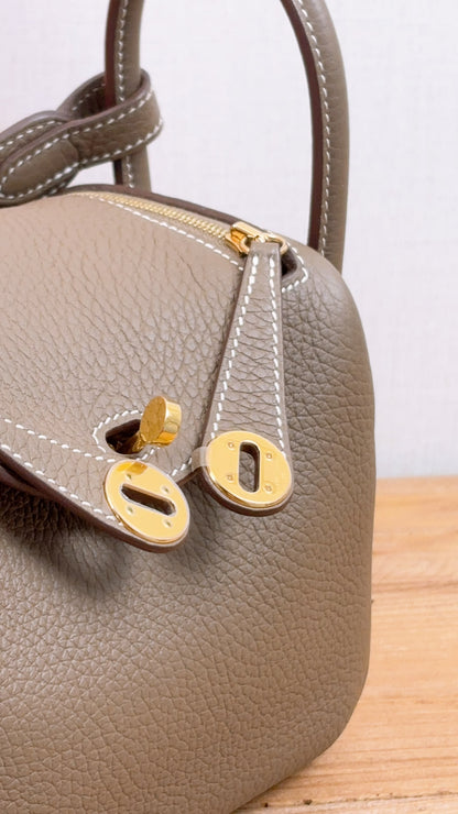 Hermes Etoupe Mini Lindy (GHW)