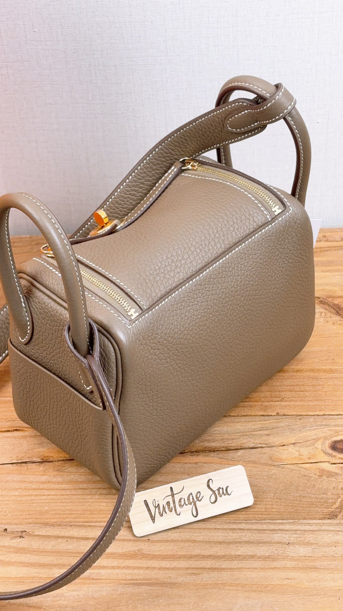Hermes Etoupe Mini Lindy (GHW)