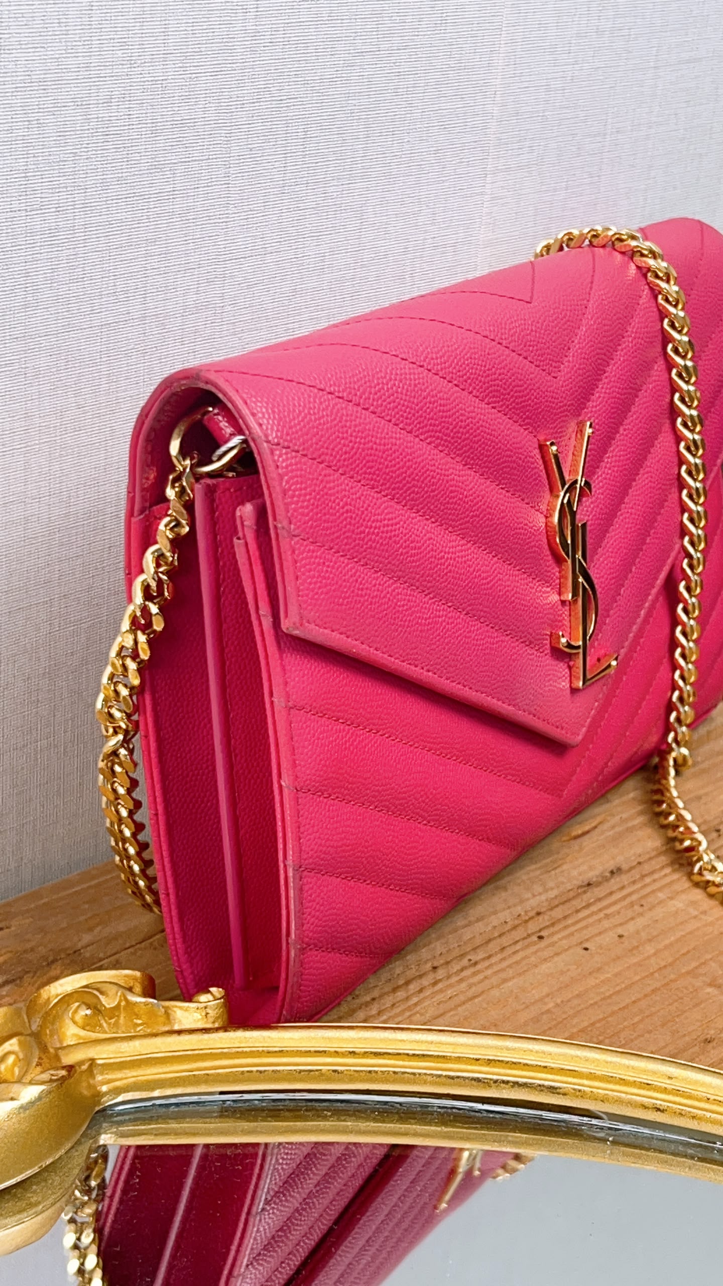 YSL Hot Pink Grain de Poudre Classic Cassandra WOC (GHW)