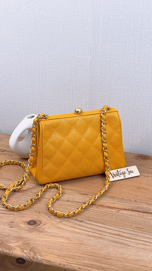 Chanel Orange Caviar Vintage Kisslock Clutch on Chain (GHW)