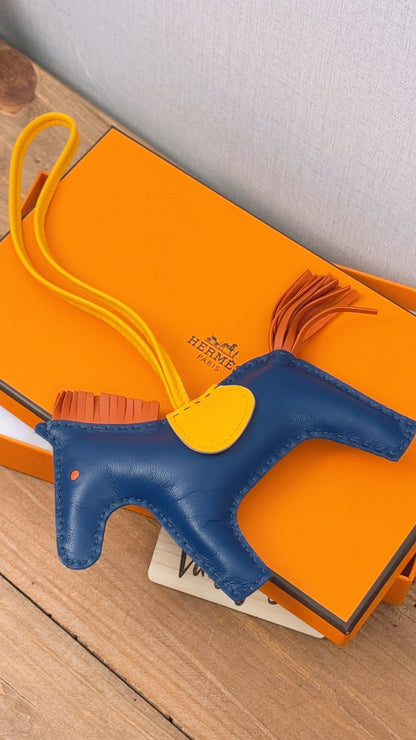 Hermes Blue de Malte / Cornaline / Jaune D’or Rodeo MM