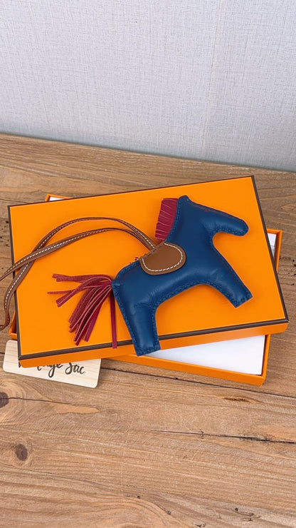 Hermes Bleu de Malte / Rubis / Fauve Rodeo MM