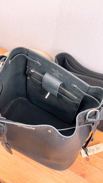 Black Calfskin Lockme Bucket Bag (SHW)