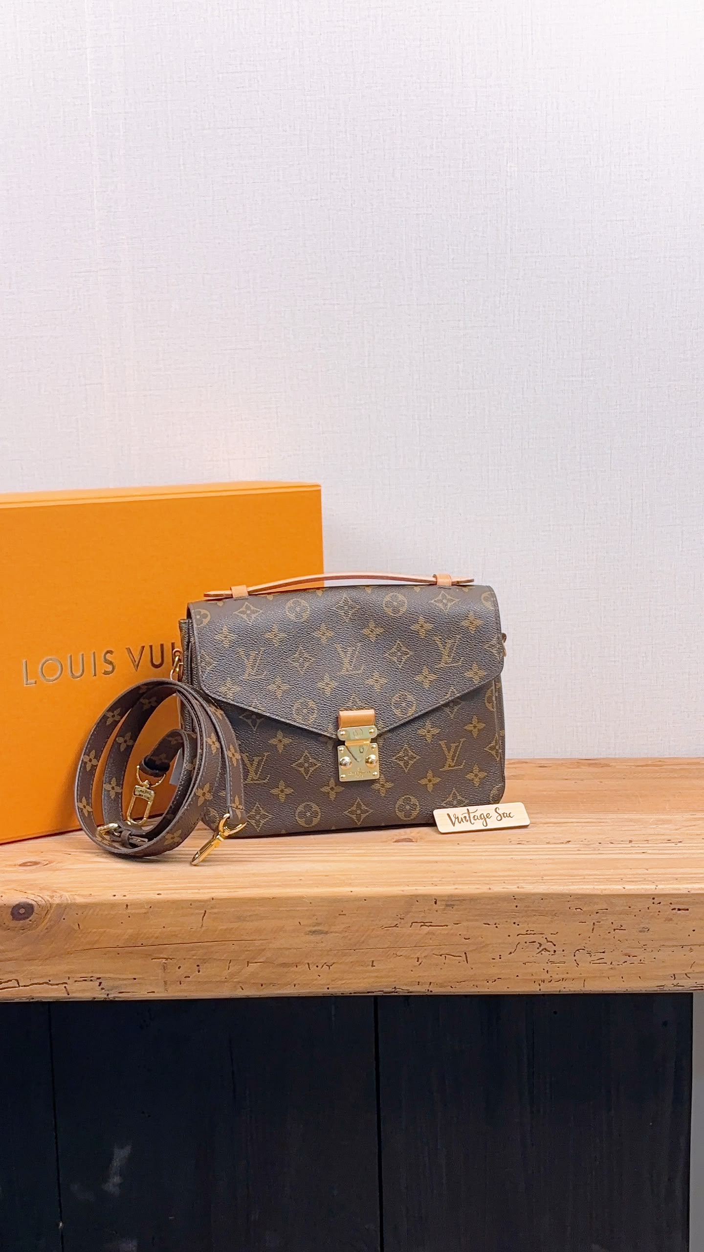 LV Monogram Metis